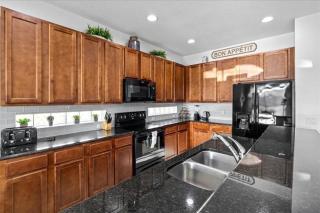 Last Minute Disney Getaway! Private Pool, Hot Tub & Games Room. Book Now! #85935 - Davenport - 2