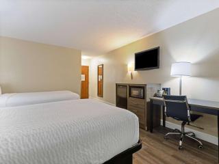 Clarion Pointe Savannah Gateway I-95 - 5