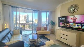 Beachside 2 BR Apt in the Heart of Surfers Paradise - Chevron Renaissance - free parking - Gold Coast - 8