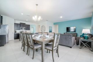 Last Minute Disney Getaway! Private Pool, Hot Tub & Games Room. Book Now! #85917 - Davenport - 4