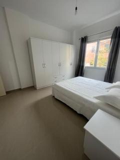 Henri apartment 1 - 5