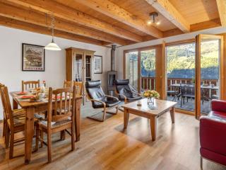 Apartment Racer's Retreat Apt-07 by Interhome - 2