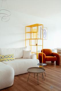 Kolorowy Apartament 3city z Parkingiem w Gdyni by Noclegi Renters - Gdynia - 2