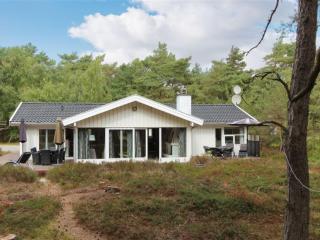 Holiday Home Minka - 300m from the sea by Interhome - Neksø - 0