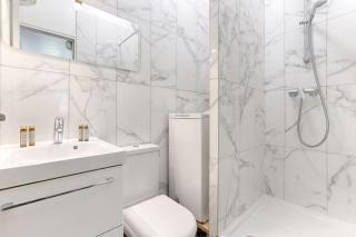 République Canal St Martin Charming Apartment - Paris - 7