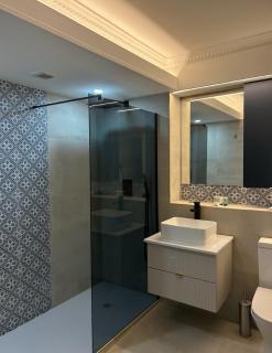 Hotel Baba - Uddingston - 4
