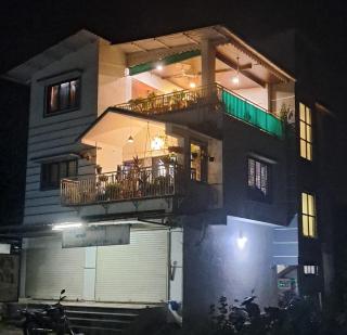 Magadha Mountain View Homestay - Alībāg - 3