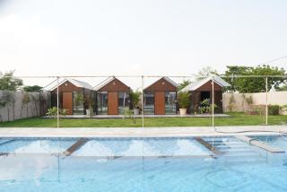 Great Escape Club Indore - Indore - 5