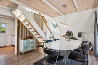Well-Maintained And Cozy Holiday Home Near Ebeltoft - Ebeltoft - 7