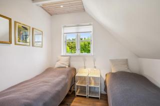 Well-Maintained And Cozy Holiday Home Near Ebeltoft - Ebeltoft - 6