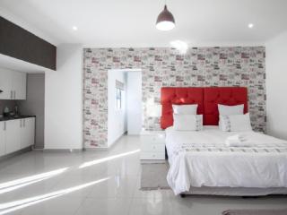 West Gemini Guesthouse - Cape Town - 9