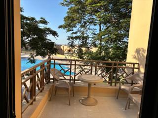 Beachfront studio at The View Residence Hurghada - 2