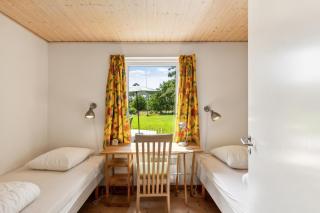 Bright And Well-Maintained Holiday Home With Spa, Sauna, Several Terraces And A Lovely Natural Plot Just A Few Minutes Walk From The Water And - 6