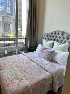 Masters Rooms In A Guest House - Mississauga - 2