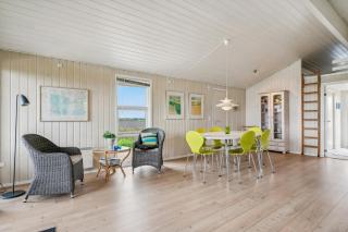 Well-Maintained Holiday Home With Sea View Close To Nature, The Beach And Ebeltoft - 5