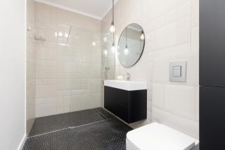 Minimalist Apartment in Łódź With Parking Near Łódź Kaliska by Noclegi Renters - Łódź - 6