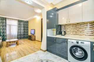 Magnificent Vacation apartment by Bea Paradise - Baku - 1