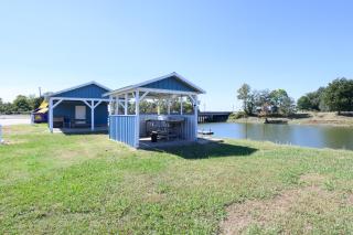 Red Leaf Cottages - 2