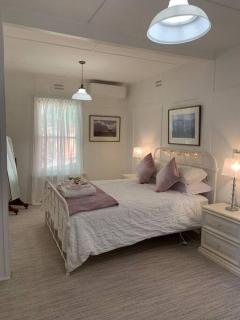 Historic Corinda Cottage - Bundanoon - 4