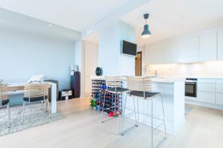 Super Central Designer Penthouse at 19th floor with Amazing View! - 1