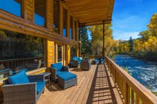 Riverside Haven - 0