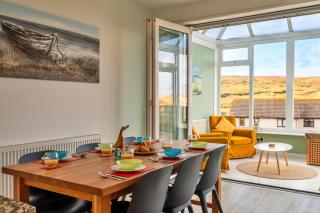 Finest Retreats - Romany Rye - Holywell Bay - 1
