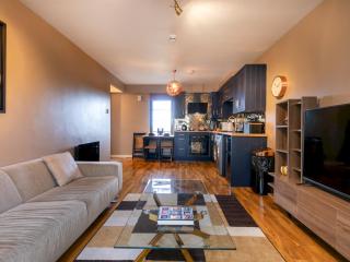 Pass the Keys Stunning City Views Stylish 2BR Apartment with Balcony - Nottingham - 5