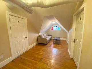 Big room in Federal Hill, Downtown with shared bathroom and kitchen ca - Providence - 8