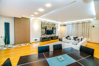 Near Marriot Courtyard 4 bedroom - Baku - 5