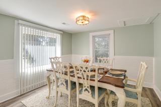Small-Town Charm and Local Dining Home in Burgaw! - 8