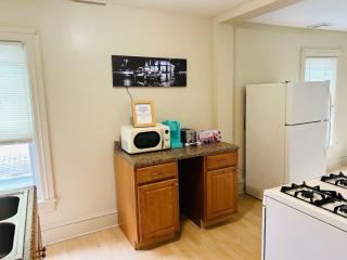 Nice bedroom in Lincoln with shared bathroom and kitchen b - Lincoln - 1