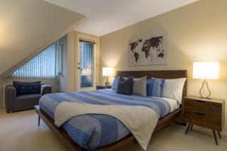 3BR in Foxglove, Wood Burning Fireplace, Mudroom, Near Gondola, Parking - Whistler - 5