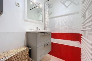 Spacious apartment near Gare du Nord and Est - Parijs - 6