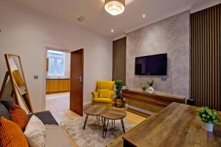 Imperial Argyle Square Apartment - London - 8