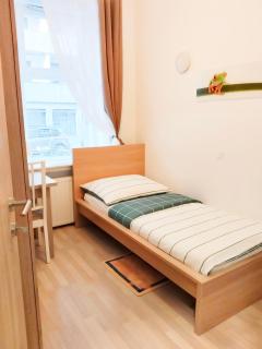 Favorit-Rooms Direkt Metro-U1 best connection to Centralstation and City-Center - Wenen - 9