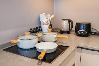 Opera 1BR The Metropole D2 River view - 6