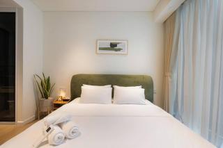 Opera 1BR The Metropole D2 River view - 3