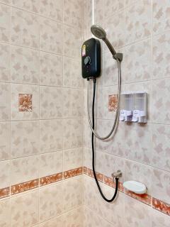 Sunny Rayong Townhouse - Ban Thai Wat Khot - 5