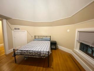 Nice room in Federal Hill, Downtown with shared bathroom and kitchen cc - Providence - 2