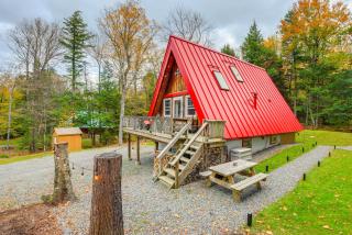 Moments to Mount Snow Idyllic A-Frame Cabin - Wilmington - 0