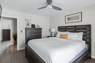 Bayside Villa -2BR Beachfront FREE parking - 4
