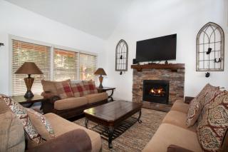Pine Top Vista w Views Hot Tub Game Room MORE - Gatlinburg - 0