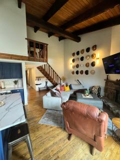 Ski Town Chalet - 6