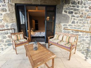Chambre confortable avec Wi-Fi, parking et espace bien-être inclus - FR-1-582-485 - Saint-Privat-dʼAllier - 5