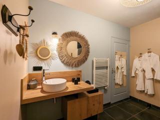 Chambre confortable avec Wi-Fi, parking et espace bien-être inclus - FR-1-582-485 - Saint-Privat-dʼAllier - 6