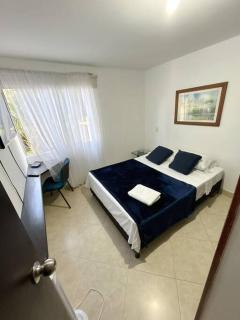 Apartamento amplio en barrio más cool de Medellín - Medellín - 2