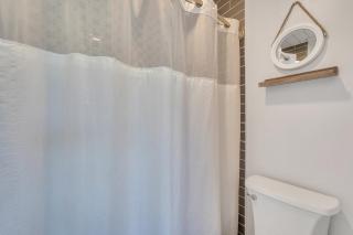 New listing - Condo on Harbor Island - 7