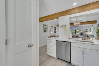 New listing - Condo on Harbor Island - St. Helena Island - 1