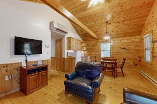Green Ash Cabin 101 - Northport - 4