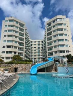 Exclusivo Apartamento en el corazón de tucacas con vista frente al mar y Adicional disponible lancha 26 pies - 8